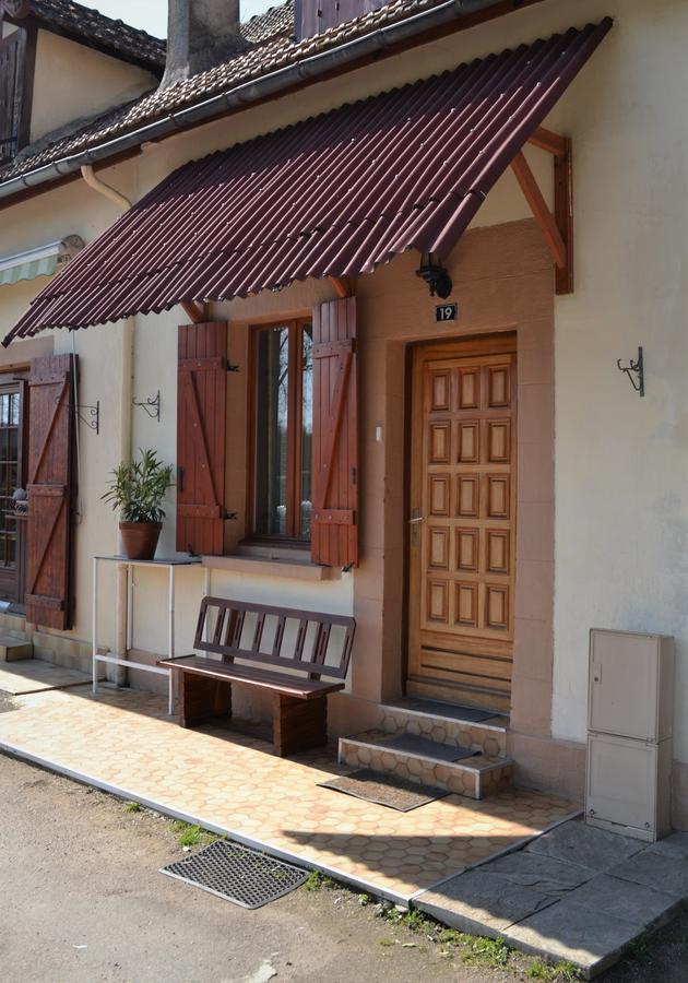 Chambre D'Hotes Lidia Отон Екстериор снимка